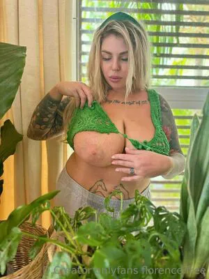 Florence Free OnlyFans Leaked Free Thumbnail Picture - #5JTlt04Jrt