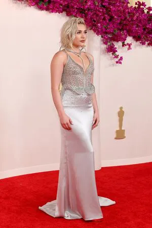 Florence Pugh OnlyFans Leaked Free Thumbnail Picture - #2pwqArdJTM