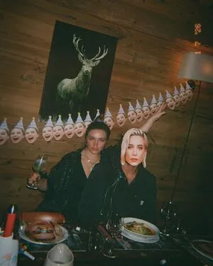 Florence Pugh OnlyFans Leaked Free Thumbnail Picture - #4WZ0DhZh9h