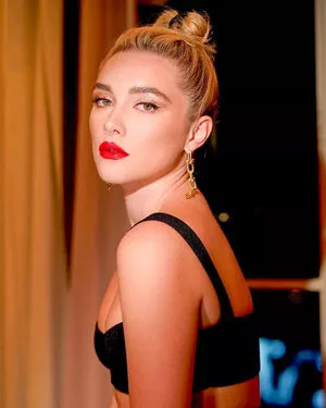 Florence Pugh OnlyFans Leaked Free Thumbnail Picture - #5E8pu3mFD9