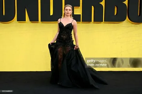Florence Pugh OnlyFans Leaked Free Thumbnail Picture - #5xgJshglGa
