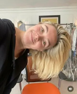 Florence Pugh OnlyFans Leaked Free Thumbnail Picture - #9ZXHiMb3xa