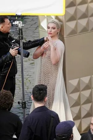 Florence Pugh OnlyFans Leaked Free Thumbnail Picture - #AXUsSFoZZ6