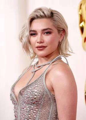 Florence Pugh OnlyFans Leaked Free Thumbnail Picture - #B8aiapCsTr