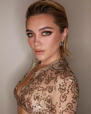 Florence Pugh OnlyFans Leaked Free Thumbnail Picture - #CDhR5aYB99