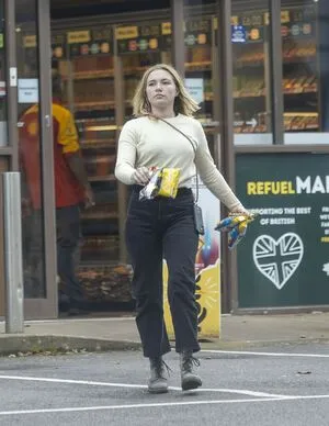 Florence Pugh OnlyFans Leaked Free Thumbnail Picture - #E3M9f0lBfh