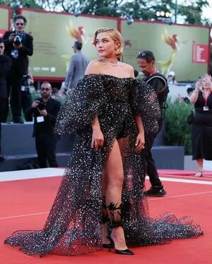 Florence Pugh OnlyFans Leaked Free Thumbnail Picture - #ENMyC81Qb6