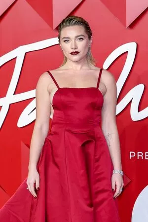 Florence Pugh OnlyFans Leaked Free Thumbnail Picture - #F2vCBX2K1v