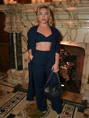 Florence Pugh OnlyFans Leaked Free Thumbnail Picture - #FKkGExKkf1