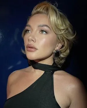 Florence Pugh OnlyFans Leaked Free Thumbnail Picture - #HDtkh0BKXj