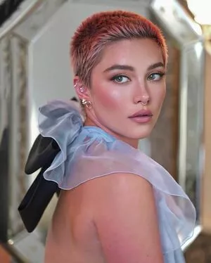 Florence Pugh OnlyFans Leaked Free Thumbnail Picture - #HH6ZTOLfYI