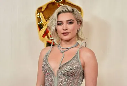 Florence Pugh OnlyFans Leaked Free Thumbnail Picture - #IhTbvU5xl5