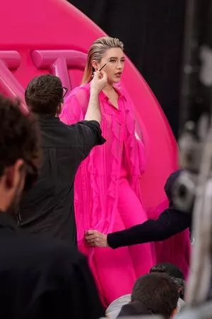 Florence Pugh OnlyFans Leaked Free Thumbnail Picture - #IvNxiPgixx