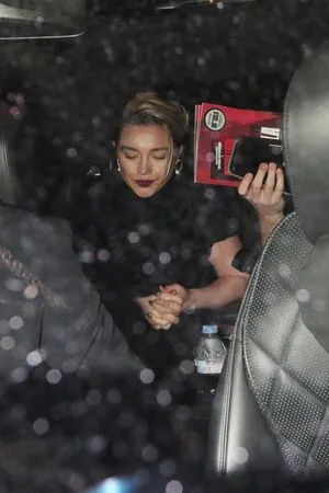 Florence Pugh OnlyFans Leaked Free Thumbnail Picture - #J7yFhp22q4