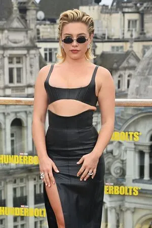 Florence Pugh OnlyFans Leaked Free Thumbnail Picture - #JFVJ1Idusd