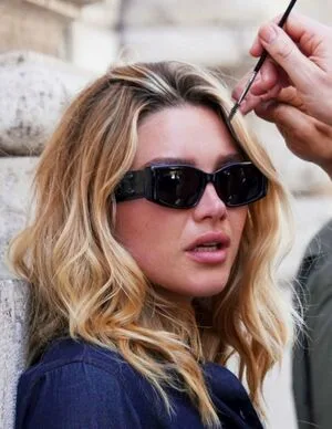 Florence Pugh OnlyFans Leaked Free Thumbnail Picture - #JbfnoWhFWI