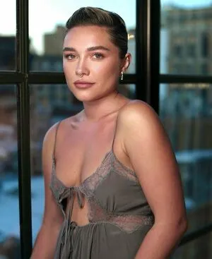 Florence Pugh OnlyFans Leaked Free Thumbnail Picture - #LdqKxES4ci