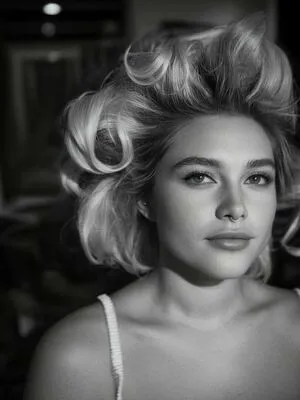 Florence Pugh OnlyFans Leaked Free Thumbnail Picture - #NPWbInRPHs