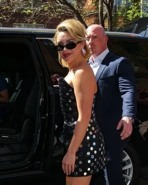 Florence Pugh OnlyFans Leaked Free Thumbnail Picture - #NfO6U270ef