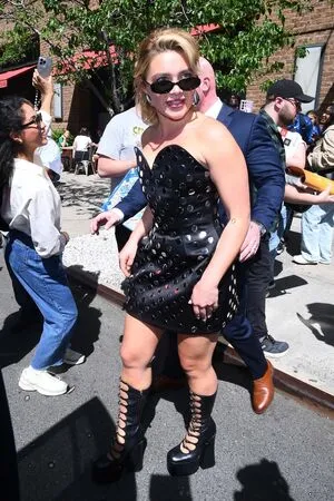 Florence Pugh OnlyFans Leaked Free Thumbnail Picture - #OIx9NSpRGc