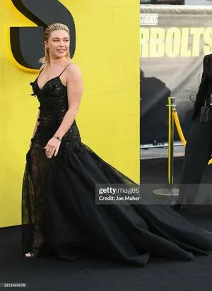 Florence Pugh OnlyFans Leaked Free Thumbnail Picture - #OdHRhonHZc