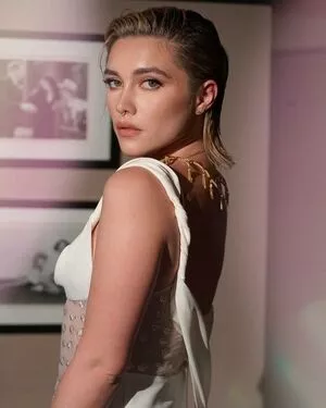 Florence Pugh OnlyFans Leaked Free Thumbnail Picture - #PIr341SMCQ