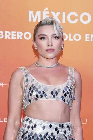 Florence Pugh OnlyFans Leaked Free Thumbnail Picture - #Q2Txvecash