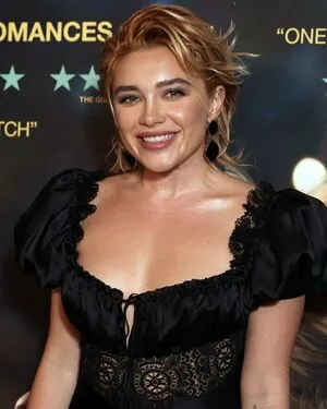 Florence Pugh OnlyFans Leaked Free Thumbnail Picture - #Q505O4FL80