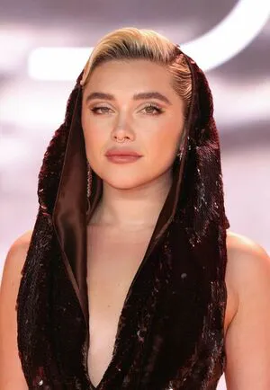 Florence Pugh OnlyFans Leaked Free Thumbnail Picture - #SVpfJDjtbY