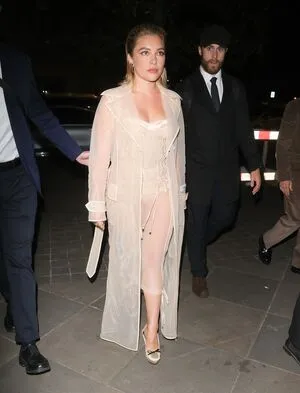 Florence Pugh OnlyFans Leaked Free Thumbnail Picture - #YKYAgaH9pZ