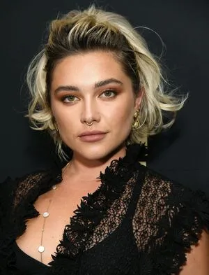 Florence Pugh OnlyFans Leaked Free Thumbnail Picture - #YtWsQbiuu2