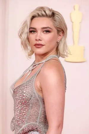 Florence Pugh OnlyFans Leaked Free Thumbnail Picture - #bNfNYYtmjp