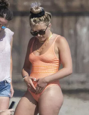 Florence Pugh OnlyFans Leaked Free Thumbnail Picture - #bS3UuaYNRt