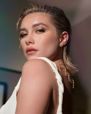 Florence Pugh OnlyFans Leaked Free Thumbnail Picture - #dAAIWly95V