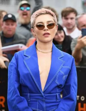 Florence Pugh OnlyFans Leaked Free Thumbnail Picture - #diDJL7pxwp