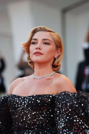 Florence Pugh OnlyFans Leaked Free Thumbnail Picture - #fjzqZtx2Cd