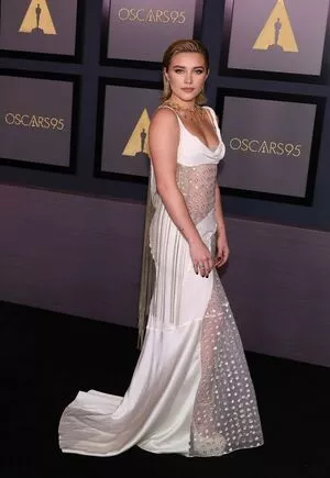 Florence Pugh OnlyFans Leaked Free Thumbnail Picture - #h4tRBmS4Wj