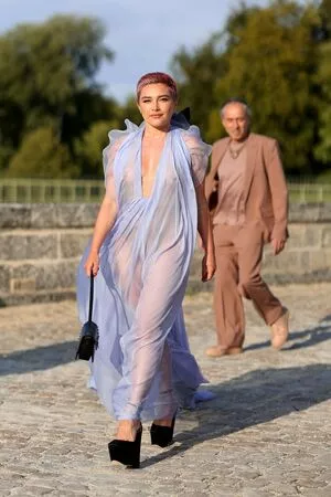 Florence Pugh OnlyFans Leaked Free Thumbnail Picture - #jEpAmCAxW9