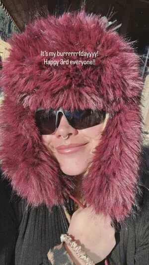 Florence Pugh OnlyFans Leaked Free Thumbnail Picture - #jgwoIP8prr