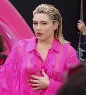 Florence Pugh OnlyFans Leaked Free Thumbnail Picture - #jjmP3Iu7p4