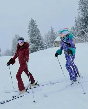 Florence Pugh OnlyFans Leaked Free Thumbnail Picture - #kO08j6f6Gj