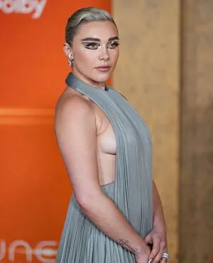 Florence Pugh OnlyFans Leaked Free Thumbnail Picture - #kl8A38Lxpf