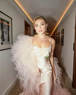 Florence Pugh OnlyFans Leaked Free Thumbnail Picture - #orwUDm3cWi