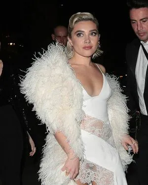 Florence Pugh OnlyFans Leaked Free Thumbnail Picture - #pNQGaDVvrR