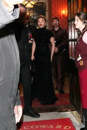 Florence Pugh OnlyFans Leaked Free Thumbnail Picture - #rCIquE6B2S