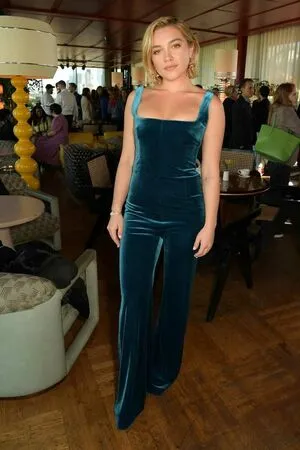 Florence Pugh OnlyFans Leaked Free Thumbnail Picture - #sM38QzWm3N