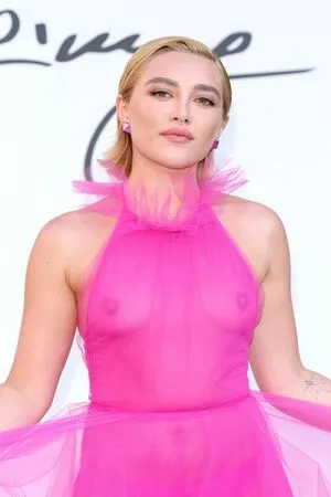 Florence Pugh OnlyFans Leaked Free Thumbnail Picture - #sjRhI3e5kK