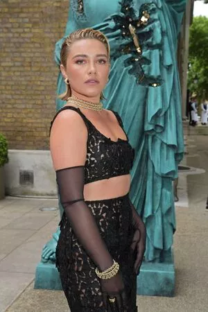 Florence Pugh OnlyFans Leaked Free Thumbnail Picture - #tAsEpbrVEu