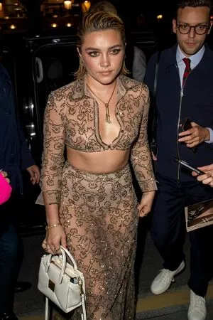 Florence Pugh OnlyFans Leaked Free Thumbnail Picture - #tuxyN7D6tV