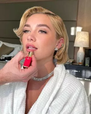 Florence Pugh OnlyFans Leaked Free Thumbnail Picture - #vm00LwcIfq